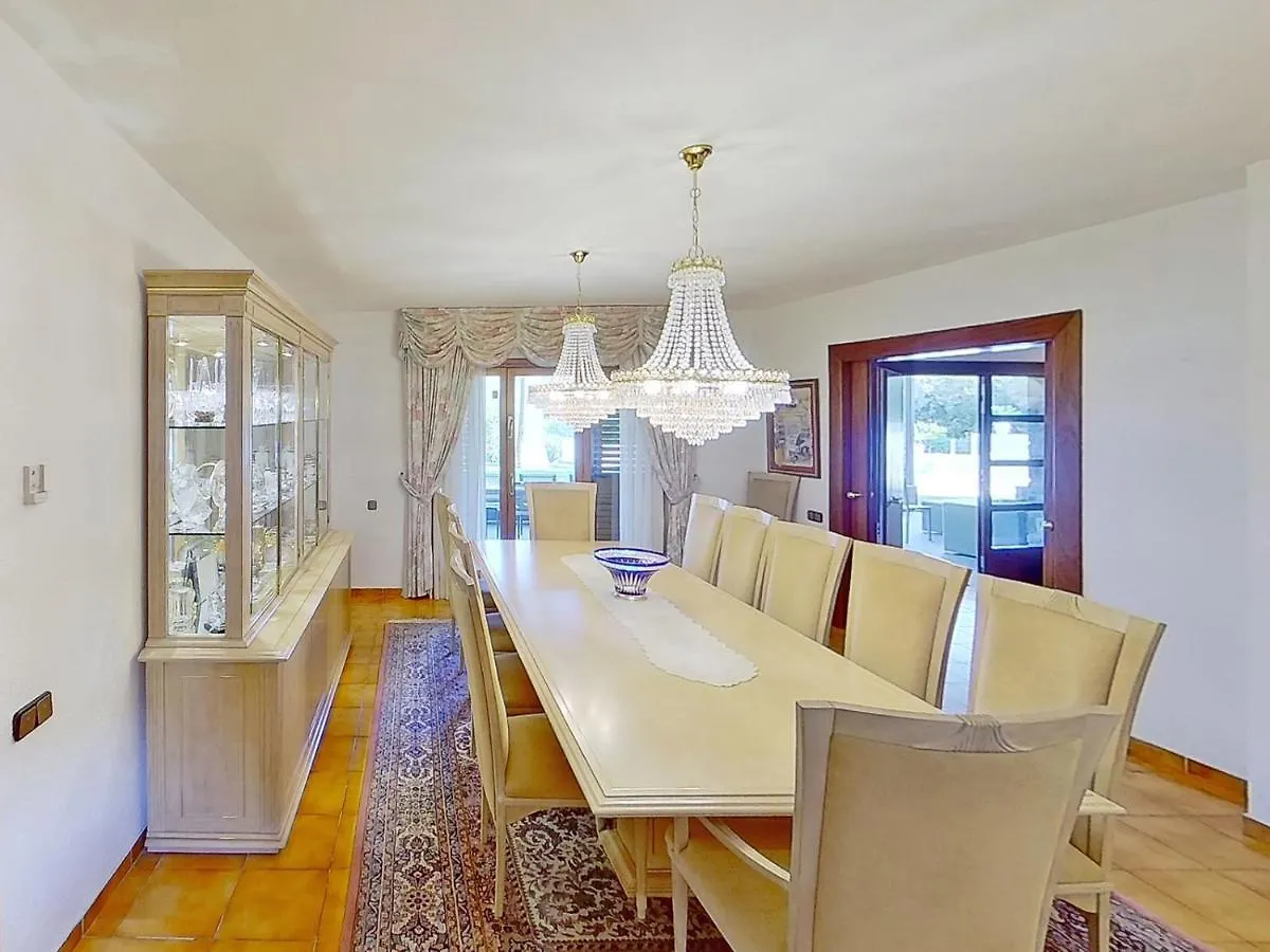 Premium Habitat Can Ferrer Arenys de Munt Villa