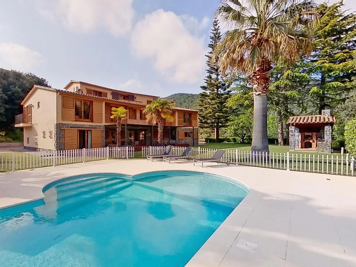 Premium Habitat Can Ferrer Arenys de Munt Villa